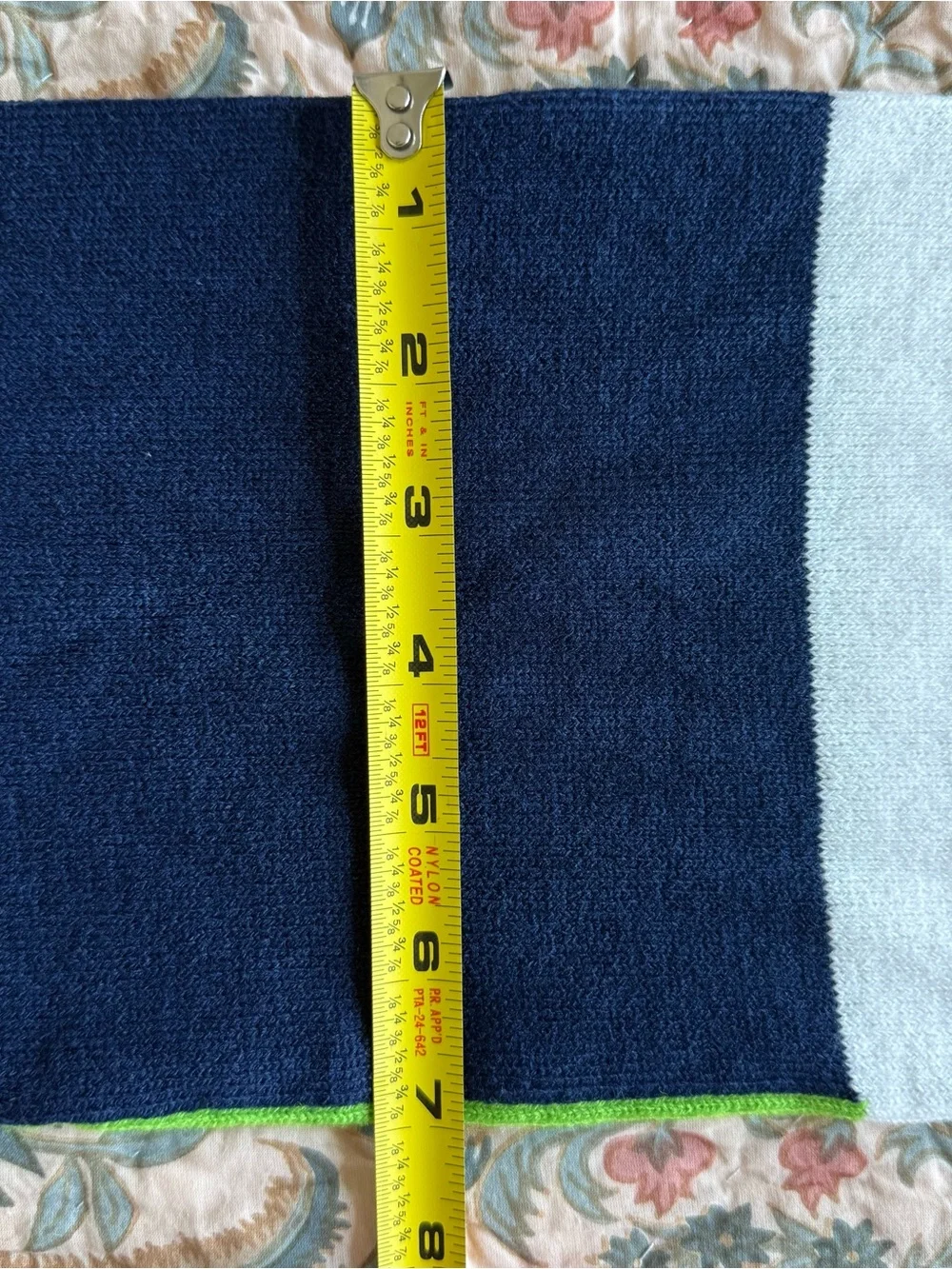 FOCO Seattle Seahawks NFL Scarf Green Navy Reversible Logo Fringe Fan Gear